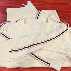 Lou and Grey For LOFT Lounger Set!